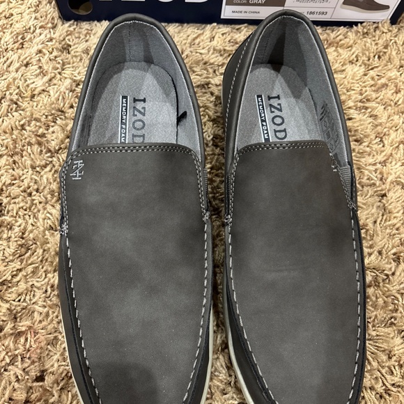 Izod Mens Seapoint Sneaker Loafer Slip On Shoe Size 10.5 Gray New - Picture 3 of 12